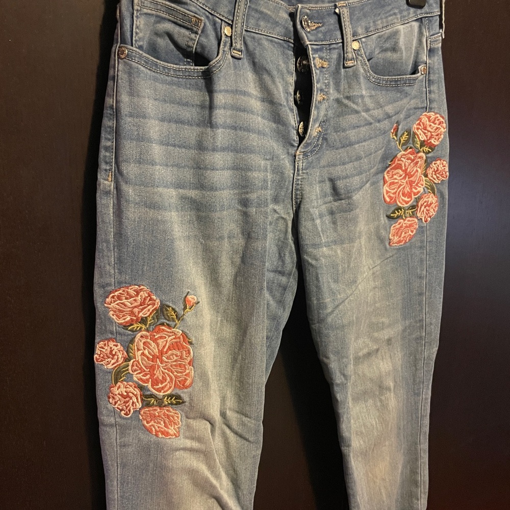 Skinny Embroidered Guess Jeans